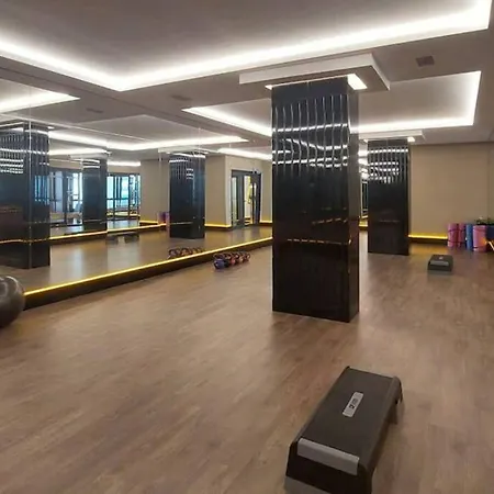 Yekta Kingdom Trade Center 1+1 *