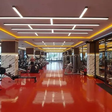 Yekta Kingdom Trade Center 1+1 *